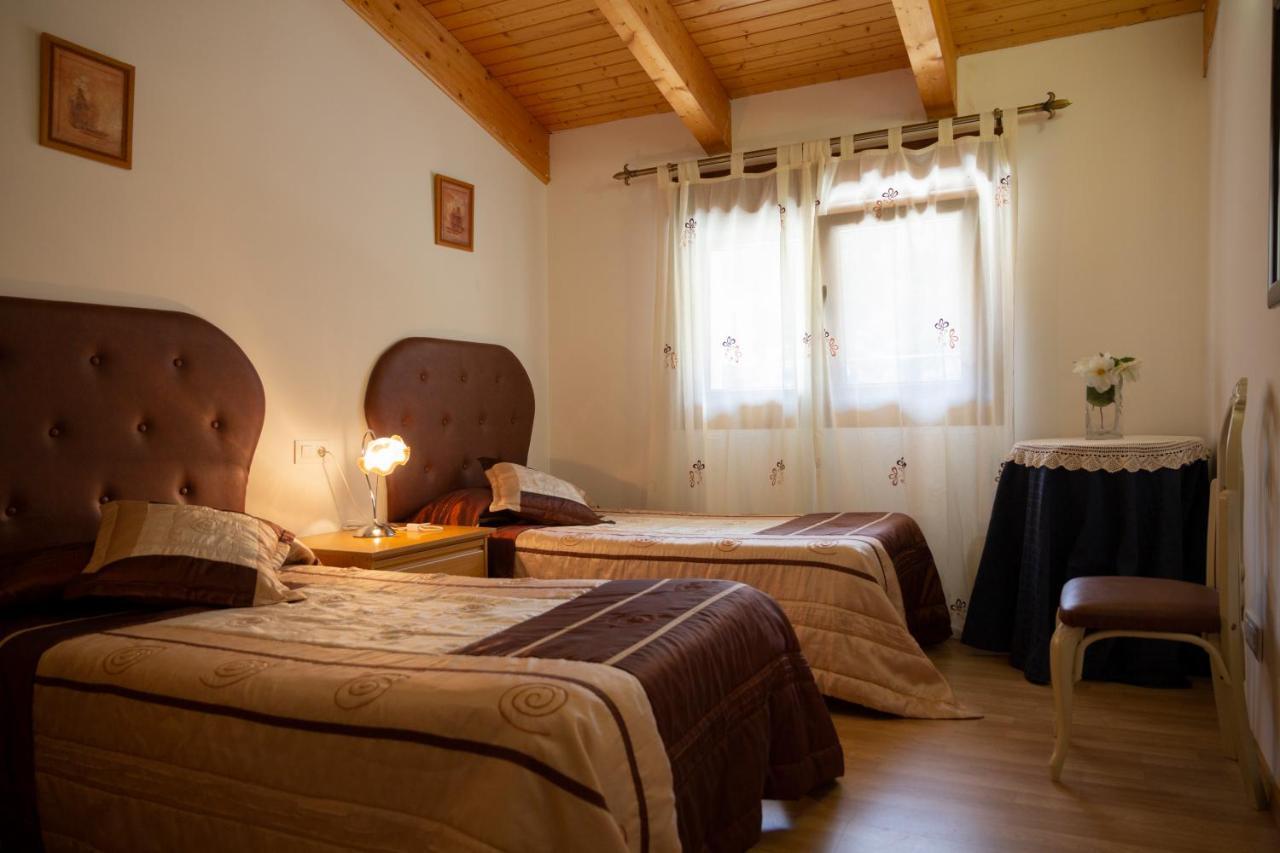 Casa Rural Mirador De Pinares San Leonardo de Yagüe Extérieur photo
